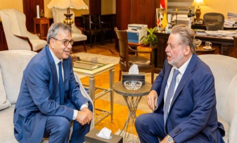 محافظ البنك المركزي المصري يبحث مع نظيره التونسي أوجه التعاون