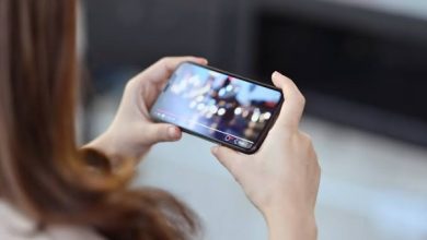 إضاءة شاشة الهاتف بشكل عشوائي.. الأسباب وطرق الحل بالتفصيل